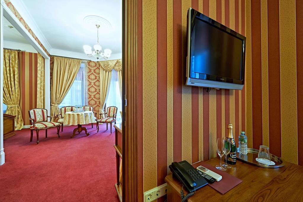 Baryshkoff Hotel Saint Petersburg Phòng bức ảnh